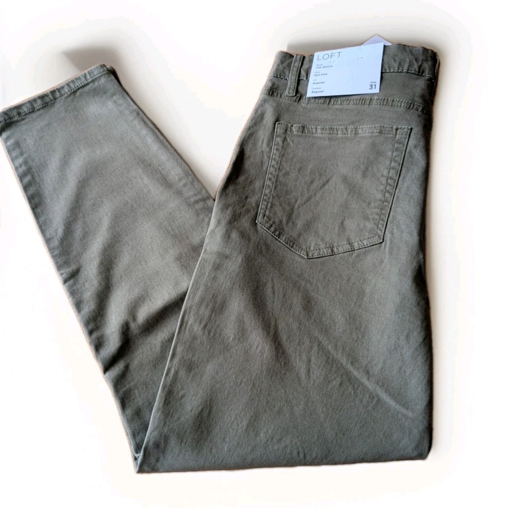 Ann Taylor LOFT The Skinny Jean 31/12 Mid Rise Reg Fit 28.5 Long Sage Green NWT